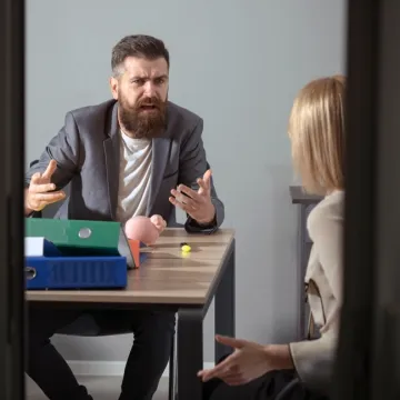 Često vas kritiziraju i to vas pogađa? Napravite ovo i okrenite u svoju prednost