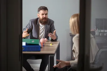 Često vas kritiziraju i to vas pogađa? Napravite ovo i okrenite u svoju prednost
