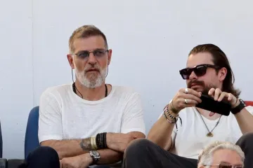 Tko je zgodni sin Slavena Bilića? Kada se pojavi uz poznatog oca svi gledaju samo njega
