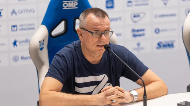 Poznati glasnogovornik Osijeka dobio opomenu pred otkaz zbog nevjerojatnog razloga