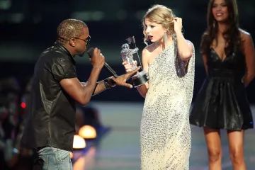 Taylor Swift zbog Kanyea Westa navodno uvela osiguranje na vjenčanju: Sjećate li se skandala?