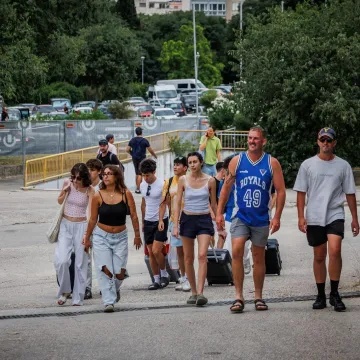 Ovo je stadion dan prije Ultre, tisuće posjetitelja već su u Splitu, pogledajte atmosferu