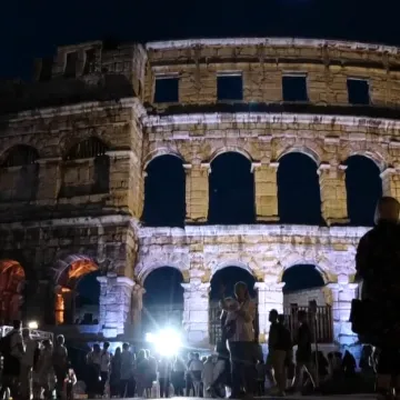 Pula odbrojava do otvorenja festivala filmom 'Svadba': Arena je gotovo rasprodana