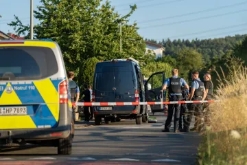 Novi detalji krvavog napada u &scaron;koli: Hrvat (16) nakon &scaron;to mu je pi&scaron;tolj zakazao, izvadio nož