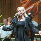 Ludilo na Tvrđavi sv. Mihovila: Jelena Rozga raspametila &Scaron;ibenik i pokazala vitku liniju