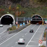 Prometna nesreća na A1, a vozilo u kvaru u tunelu Tuhobić: HAK upozorava vozače