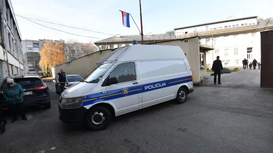 Hrvatski policajac udaljen iz službe: Sumnja se da je bio nasilan