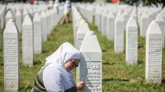 Majka Srebrenice: 'Rekao je da u&scaron;uti dijete, onda mu je odsjekao glavu - trup bacio'