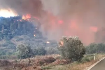 Grom izazvao požar na Čiovu, buknulo i na jo&scaron; nekoliko lokacija na Jadranu