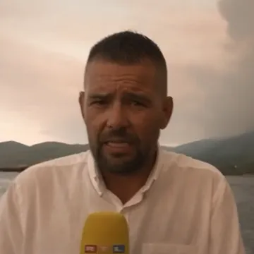 Reporter RTL-a na Korčuli koja gori: Evo &scaron;to vatrogascima stvara najveće probleme