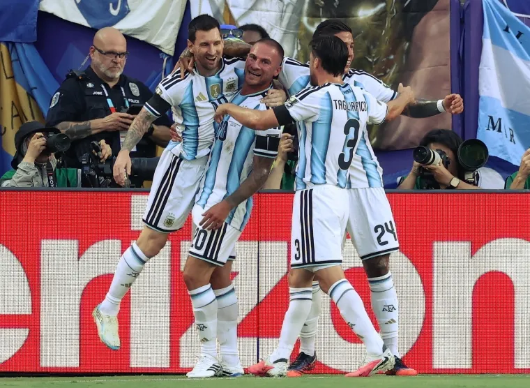 Argentina tek u 112. minuti slomila &Scaron;vicarce za polufinale Svjetskog prvenstva