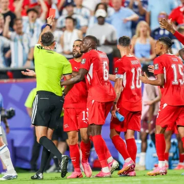 &Scaron;vicarci ne mogu prežaliti Embolov crveni: 'FIFA mora objasniti ovu odluku'