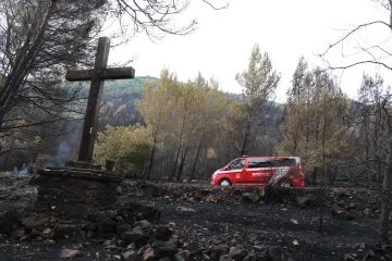 Fotografije otkrivaju razmjere katastrofe: Crnilo, pepeo i spaljena priroda dokle pogled seže
