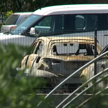Poziv stigao iza ponoći, jedan za drugim gorjeli automobili: &Scaron;to se to dogodilo u Zagrebu?
