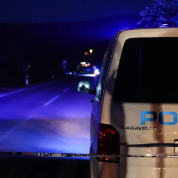 U stra&scaron;noj nesreći poginuo motociklist, motor se nakon sudara zapalio! Policija traži pomoć