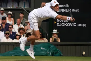 'Vi&scaron;e te ne volim!' Zverev nakon poraza nasmijao publiku, Sinner ispisao povijest