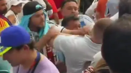 Kaos prije velikog polufinala: Argentinci i Englezi se već sukobili na tribinama