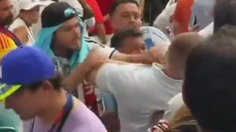 Kaos prije velikog polufinala: Argentinci i Englezi se već sukobili na tribinama, procurila snimka