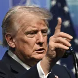 Trump želi preuzeti kontrolu nad Hormuzom: 'Za to bismo trebali biti plaćeni'
