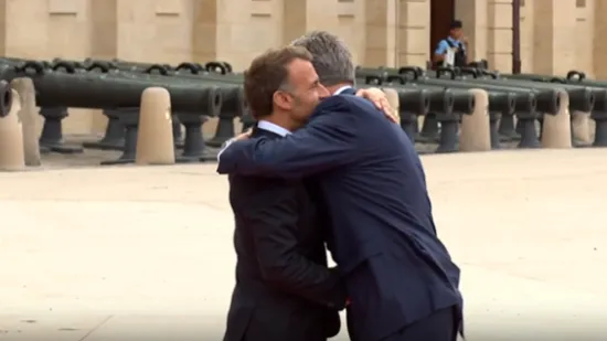 Pogledajte kako je Macron dočekao Plenkovića u Parizu: Pao je i zagrljaj