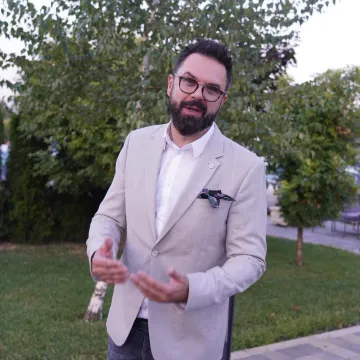 Petar Gra&scaron;o otkrio kako je kći Alba u&scaron;utkala Zdravka Čolića: 'Molim te, prestani pjevati...'