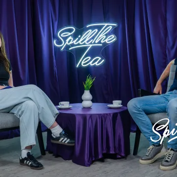 Matija Kačan u novom 'Spill The Tea' o odrastanju, putovanjima i glumi: 'Najluđi trač koji sam čuo je da imam dvoje djece koje nisam priznao'