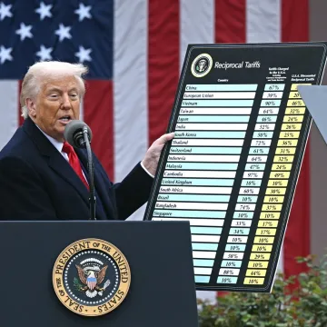 SAD morale vratiti 81 milijardu dolara zbog Trumpa: Spremaju se nove carine, Europa je na udaru