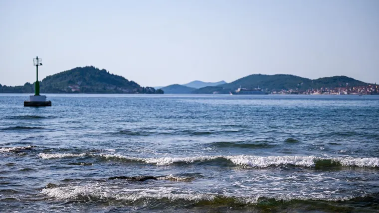 I dostupan i skriven: Otok nadomak Zadra koji čuva priče o carskom ulju i hrabrim ženama