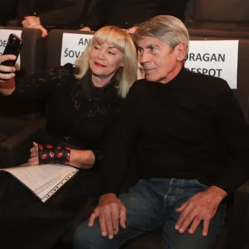 Anja &Scaron;ovagović dirljivim riječima obilježila suprugov 70. rođendan: 'Ti si moje čudo'