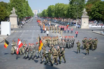 Ovo je Europa pokazala u Parizu: Mar&scaron; moćnih vojnih sila i jasna poruka Putinu