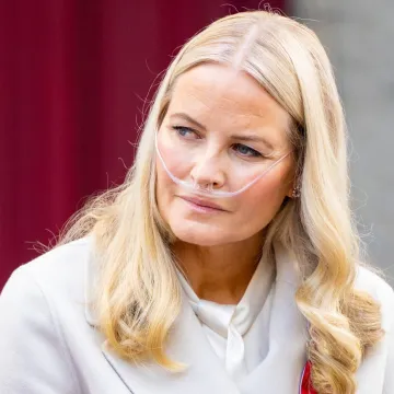 Norve&scaron;ka princeza Mette-Marit pu&scaron;tena iz bolnice nakon transplantacije: 'Dobila sam dar života'