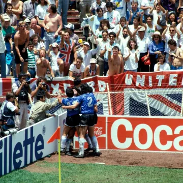 Božja noga i ruka, rat na terenu i van njega: Rivalstvo Argentine i Engleske istinski je klasik