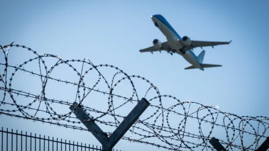 Oti&scaron;la sa sinom u Srbiju na odmor, ali na ovo nije računala: Prijeti joj do 1000 eura kazne