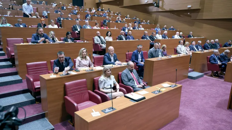 Oni imaju 'najduži' godi&scaron;nji: Evo tko će popravljati rejting u &scaron;ahu, a tko jedriti na 'praznicima'