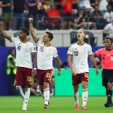 Slavlje od Dallasa do Madrida na jednoj, a ti&scaron;ina na drugoj strani