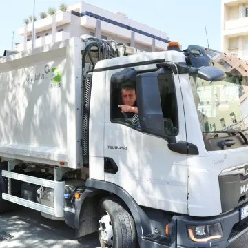 Bulj htio otpad iz kamiona iskrcati pred zgradom Županije: 'Trebao je dostaviti samo jedan papir'
