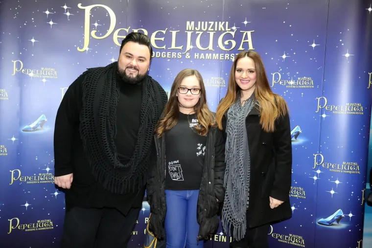 Kći Jacquesa Houdeka izrasla je u pravu ljepoticu: S roditeljima podijelila slike iz Ljubljane