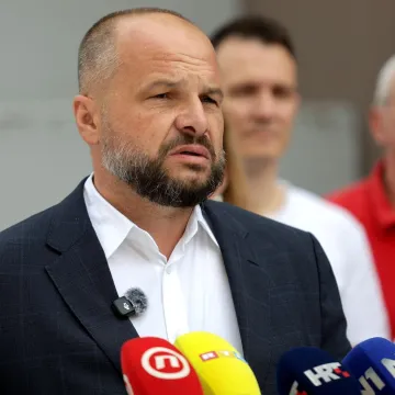 Pazite koliko eura je SDP dobio od donatora: Objavljeno tko je sve uplaćivao