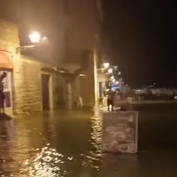 Meteorolog objasnio &scaron;to je fenomen koji je pogodio Hvar: 'Može stići bez vjetra i ki&scaron;e'