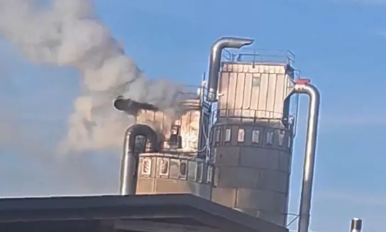 Gorio silos u &Scaron;tefancu, radnici prije izbijanja požara čuli eksploziju?