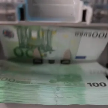 Najvi&scaron;e novca HDZ-u, najmanje SDP-u, a evo tko ba&scaron; ni&scaron;ta nije dobio
