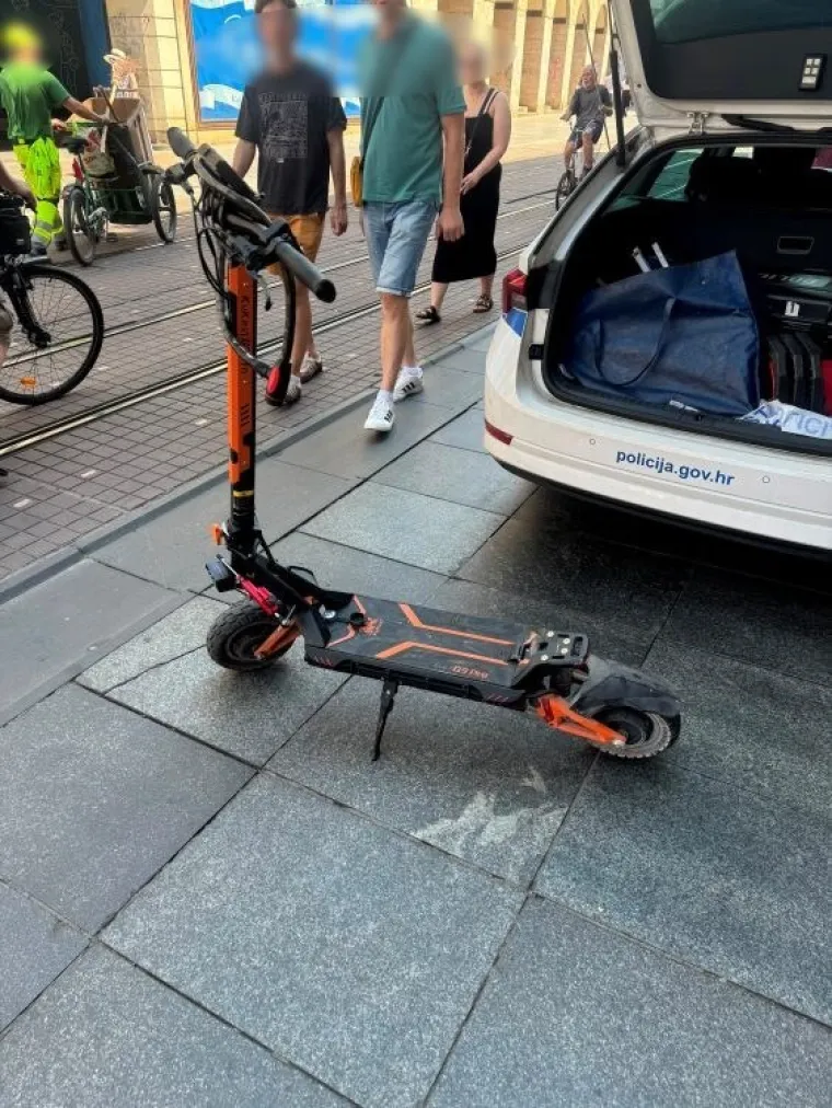 Policija objavila video iz Zagreba: Pogledajte kakav romobil su prona&scaron;li i trajno oduzeli!