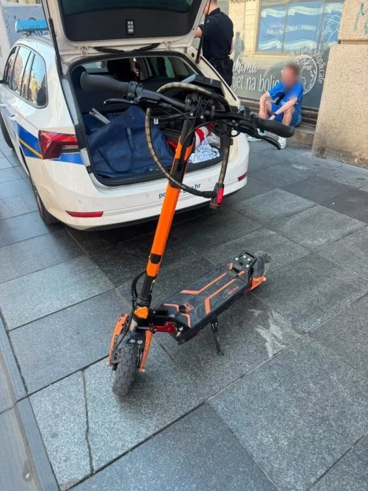 Policija objavila video iz Zagreba: Pogledajte kakav romobil su prona&scaron;li i trajno oduzeli!