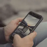 Samo slika!? Pozadina mobitela otkriva puno, a jedna vas generacija zbog nje osuđuje