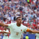 Kylian Mbapp&eacute; postavio rekord pa izjavom otkrio puno toga: 'Moram biti iskren...'
