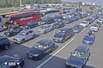 Kilometarske gužve prema moru, nesreća na A1 stvorila čep: Na Bajakovu kolona 10 km