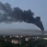 Ruske bombe uni&scaron;tile peterokatnicu: Među ozlijeđenima djeca, brzo stigao žestok odgovor