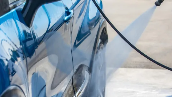Bojan je odlučio oprati auto, u drugom trenutku umro je na mjestu: Otkriven uzrok tragedije