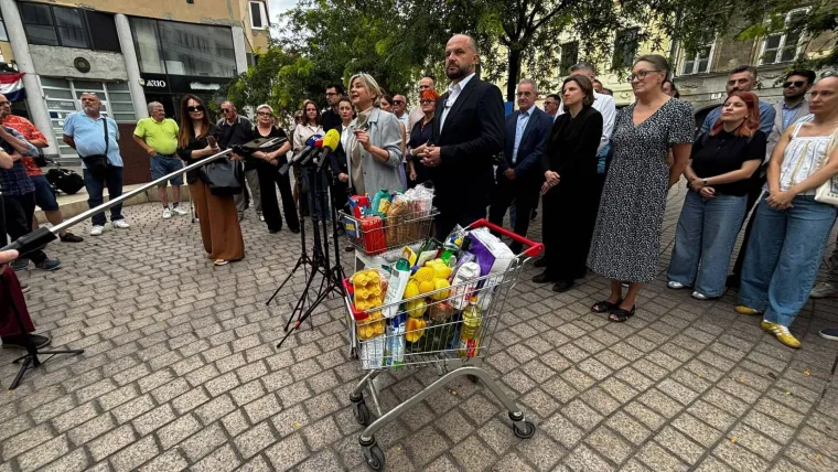HDZ se ruga Hajda&scaron; Dončiću i Benčić jugoslavenskim hitovima? Pazite scenu iz Zagreba