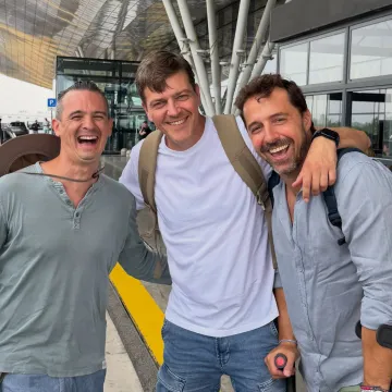 Omiljeni domaći glumci zajedno: Amar Bukvić i Filip Juričić otputovali na ljetnu destinaciju